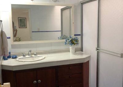 1d85e784-5e45-487c-bf79-30c751c602a8