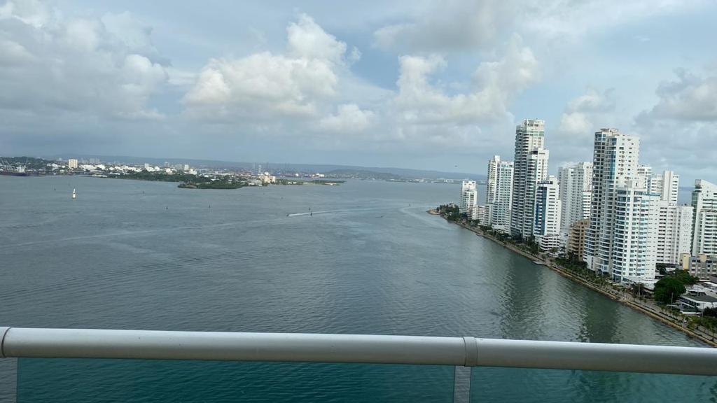 901f0833-b990-4276-adc2-c21aa88fa123