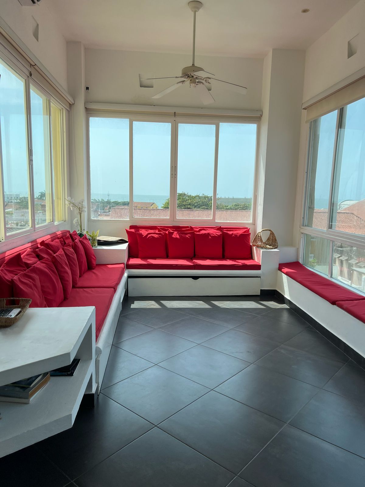 5f5d6043-4015-4e07-b259-d20460280fc1