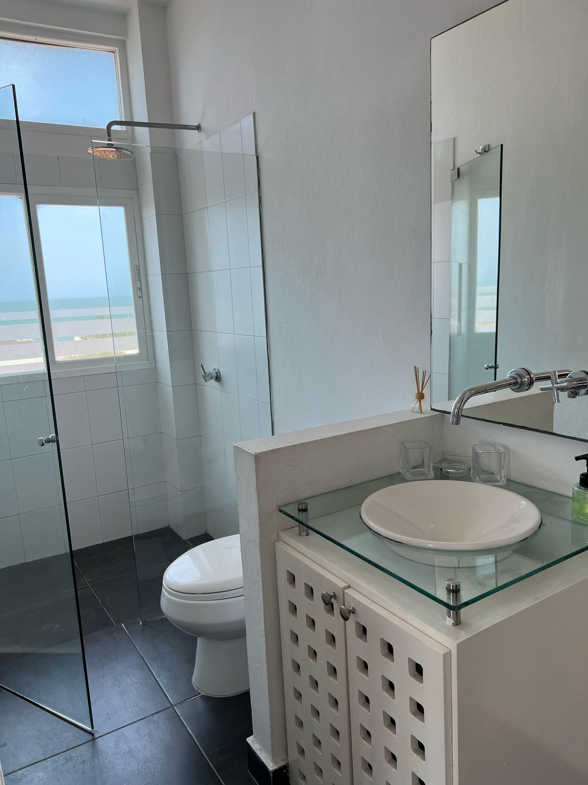 f1be881b-804f-475c-a370-b59e2bbc2295