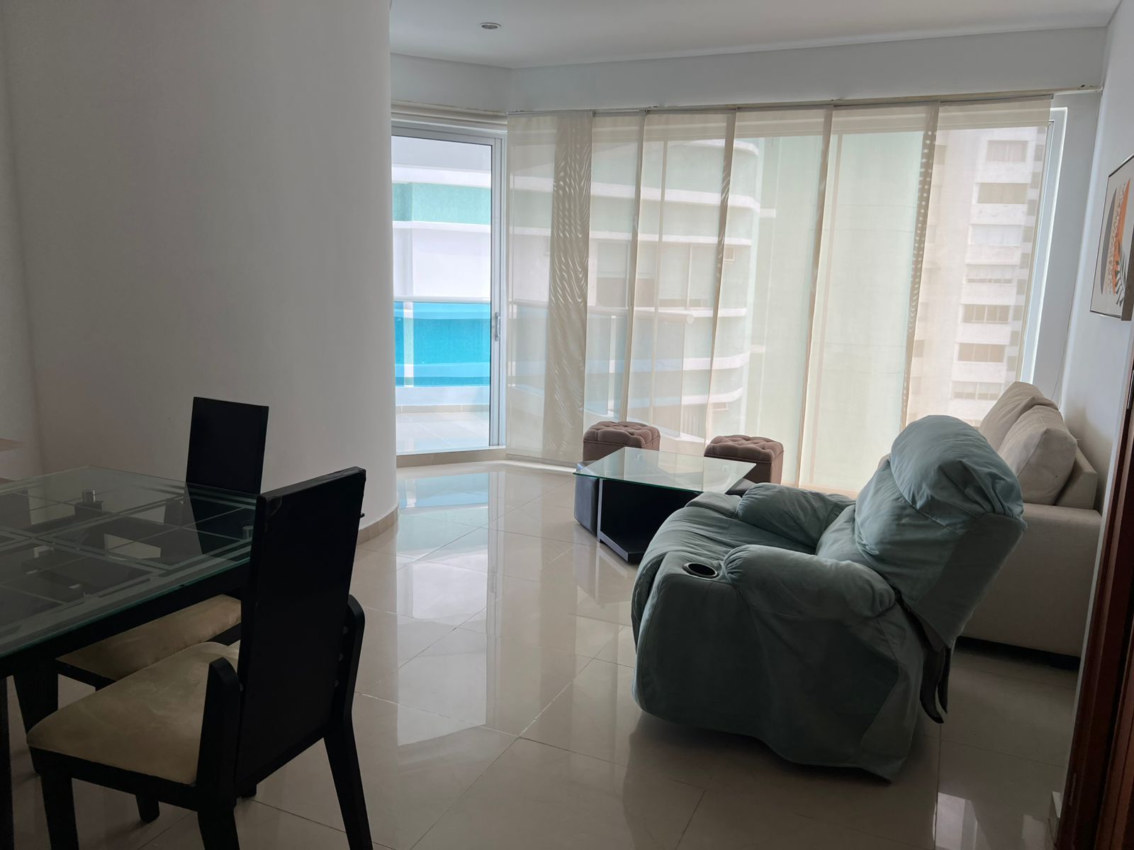 342359fb-3494-454a-a5e4-a4a19a8bb3e7 (1)