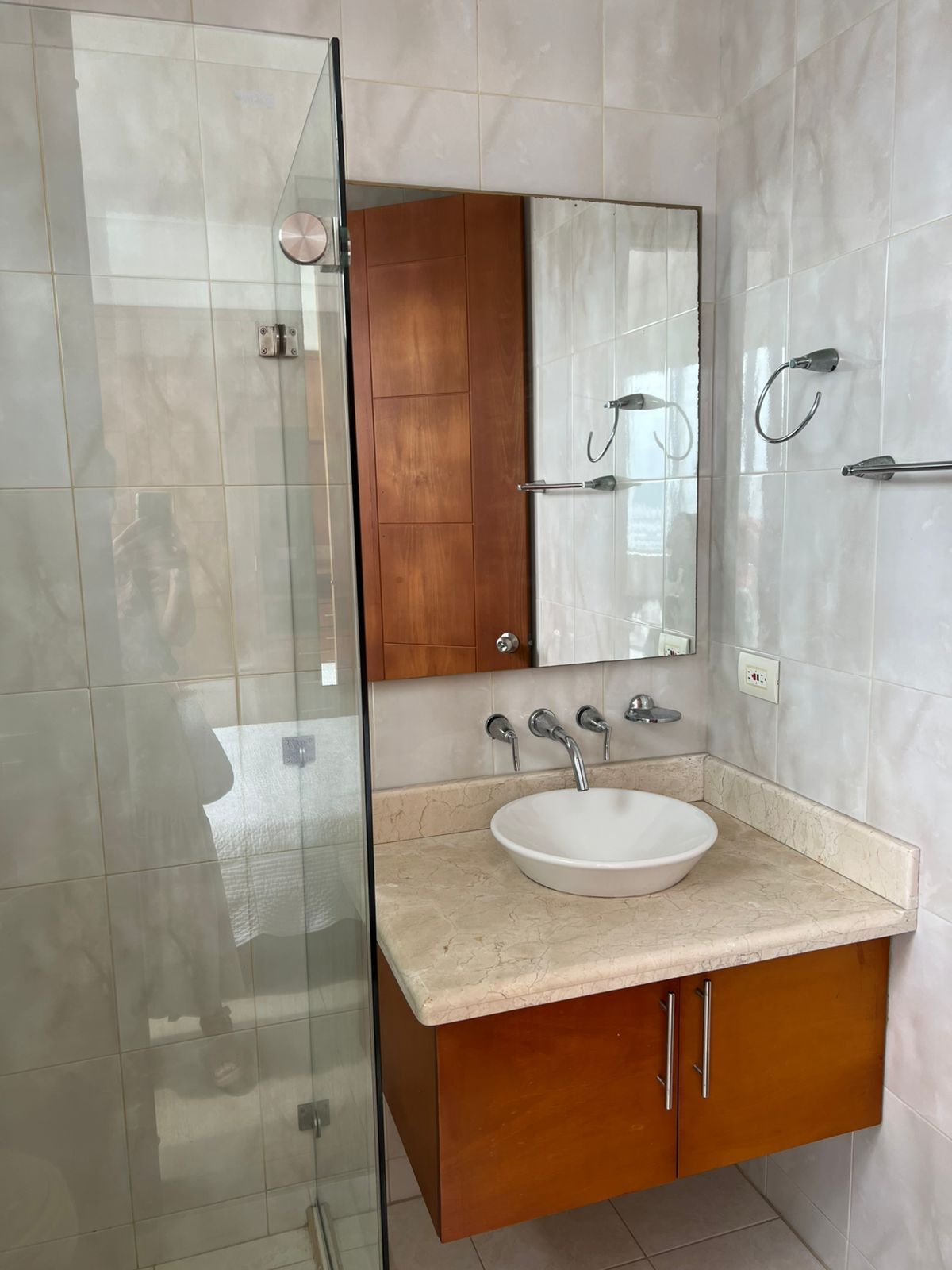 bfed3f45-258c-4b75-a257-3c448fac49a8